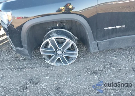 2023 GMC Acadia Awd Slt z USA, uszkodzony, nr VIN 1GKKNUL48PZ135365